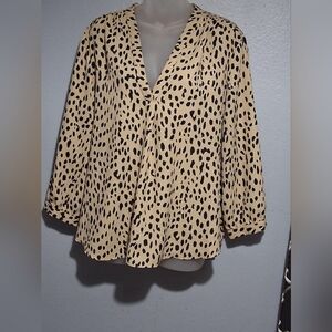 Vince Camuto Tan and Black Blouse